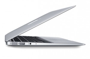 apple_116inch_macbook_air14ghz_64_gb_710257_g2